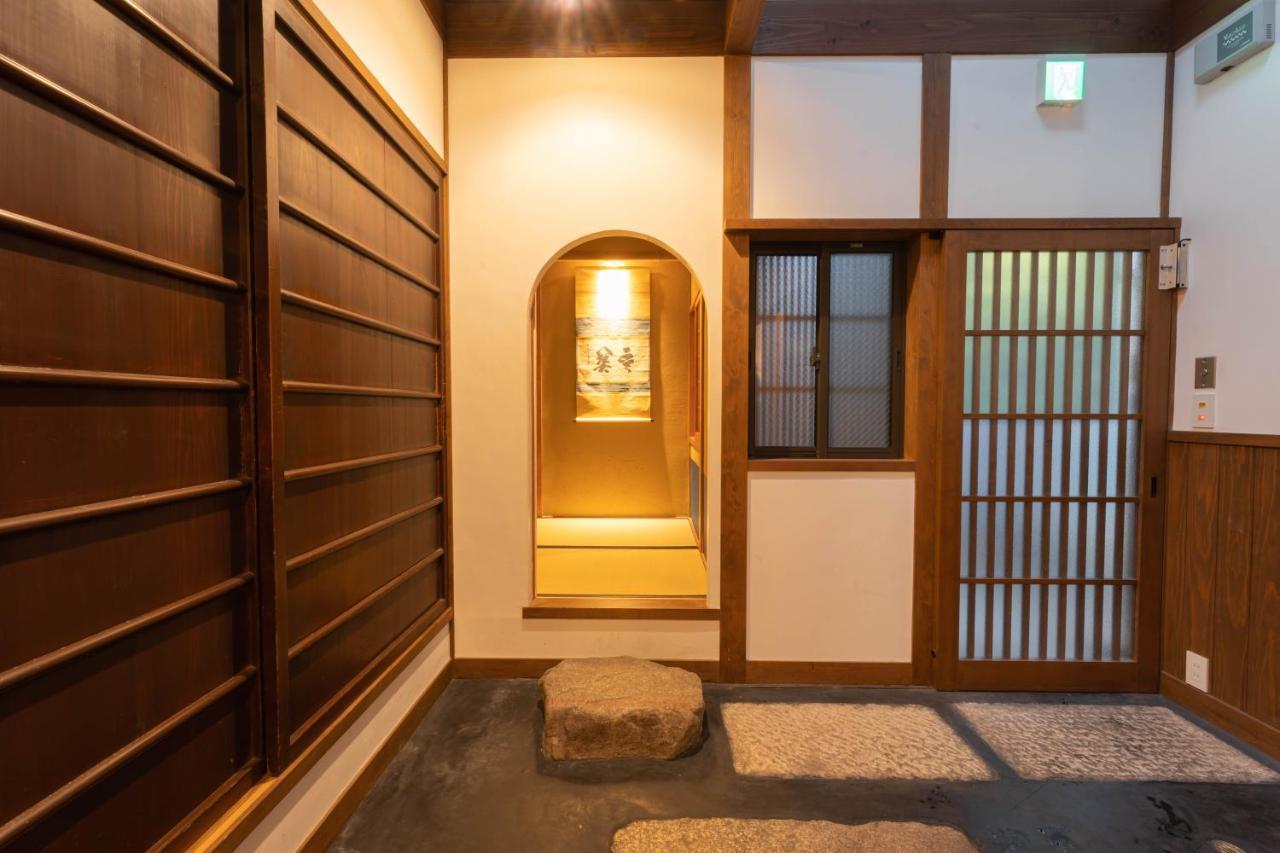 祇園せいじ庵。お風呂が素敵な貸切京町家。Netflix見放題。 Villa Киото Екстериор снимка